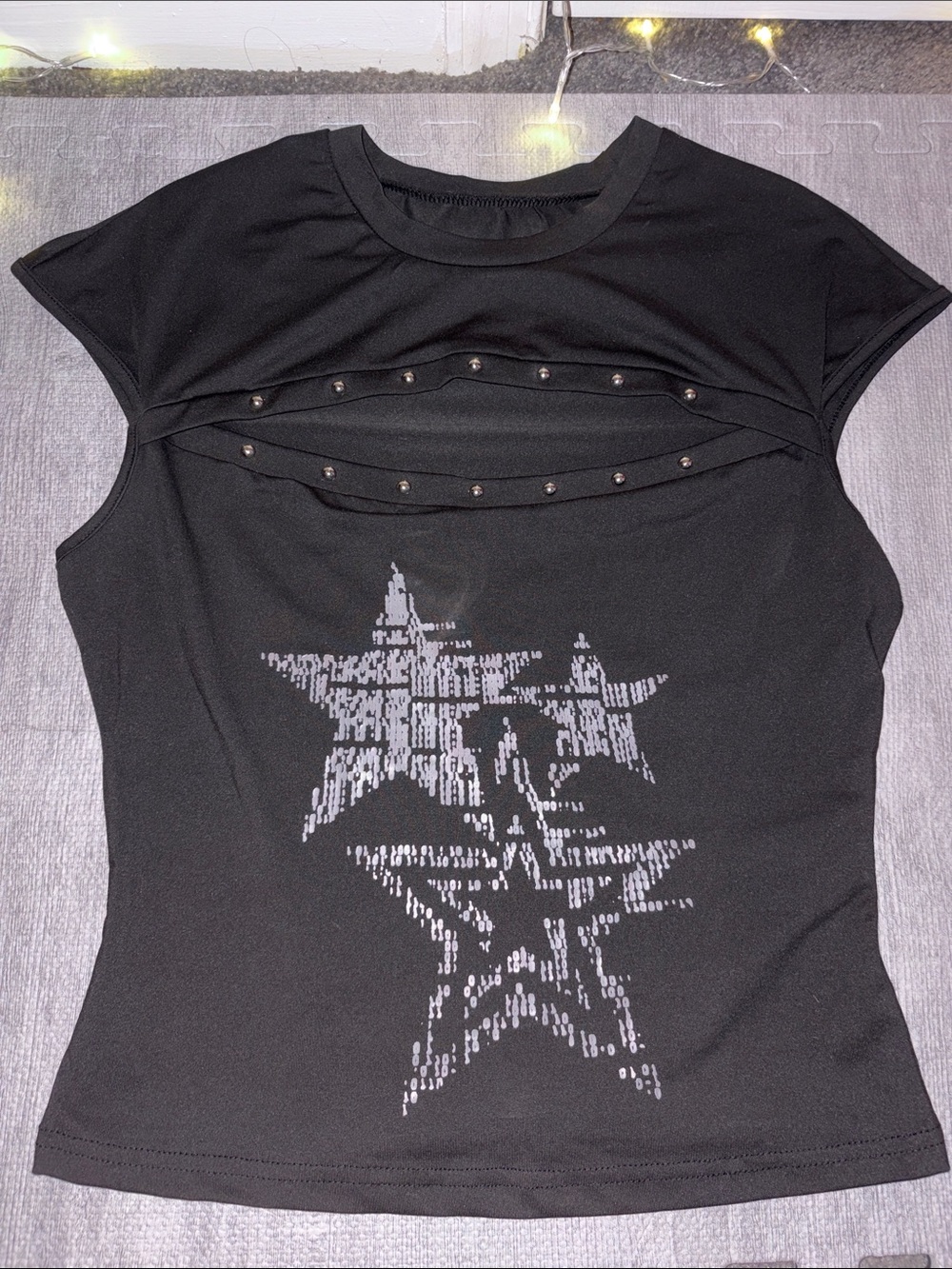 Women’s Black Star Graphic Short Sleeve Top